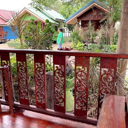 Ruanmai Style Resort 1 Ban Nong Nam Khan Exteriör bild