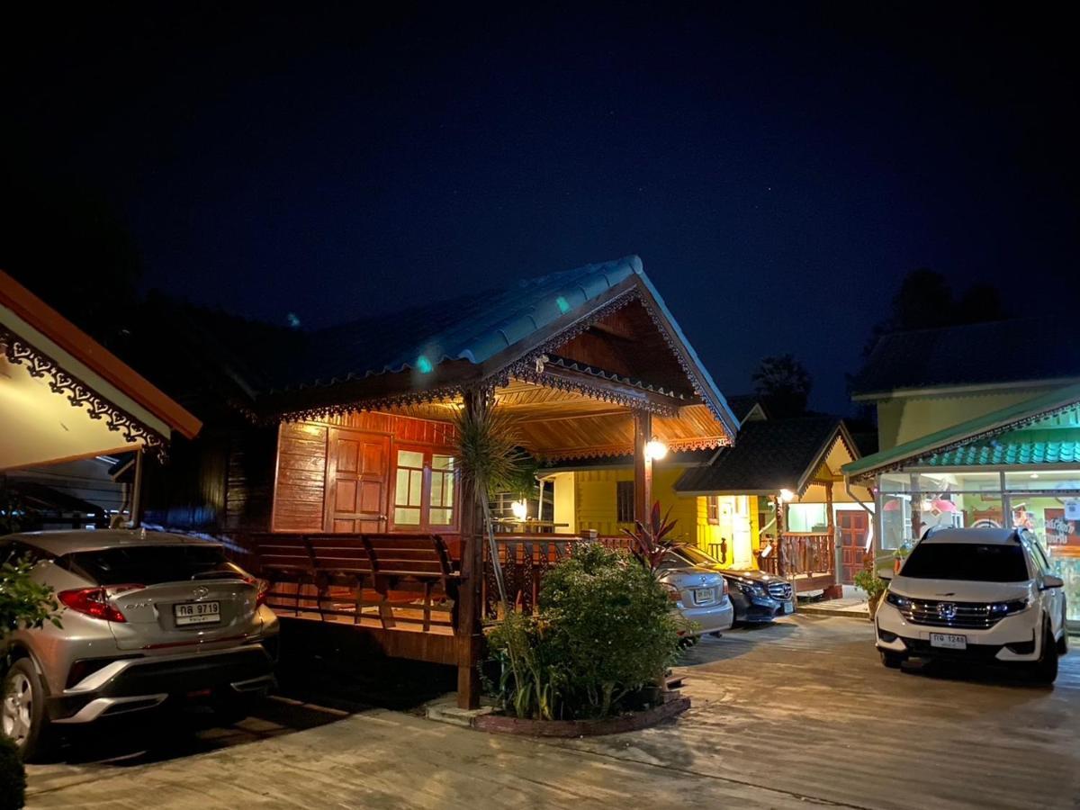 Ruanmai Style Resort 1 Ban Nong Nam Khan Exteriör bild