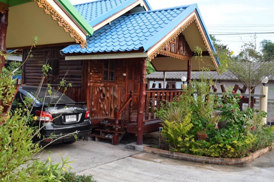 Ruanmai Style Resort 1 Ban Nong Nam Khan Exteriör bild