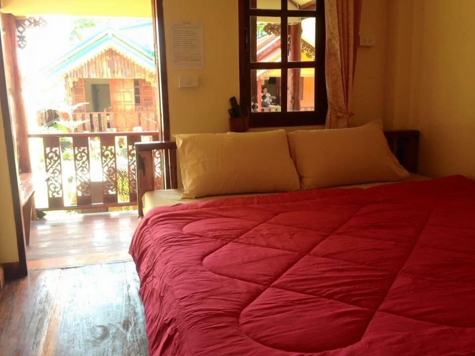 Ruanmai Style Resort 1 Ban Nong Nam Khan Exteriör bild